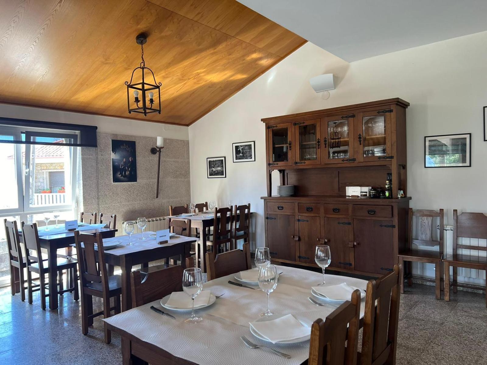 Отель Casa Do Preto Питойнш-даш-Жуньяш Экстерьер фото
